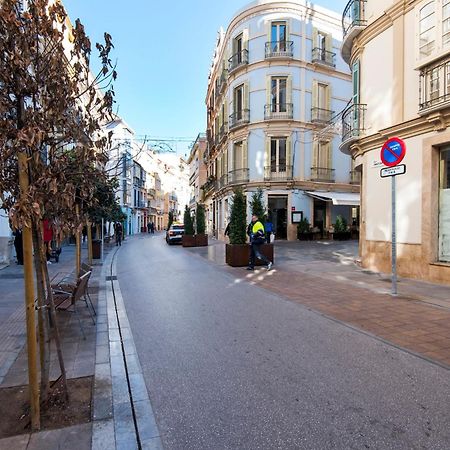 Apartment Malaga Tour Museums Constitucion Square Экстерьер фото