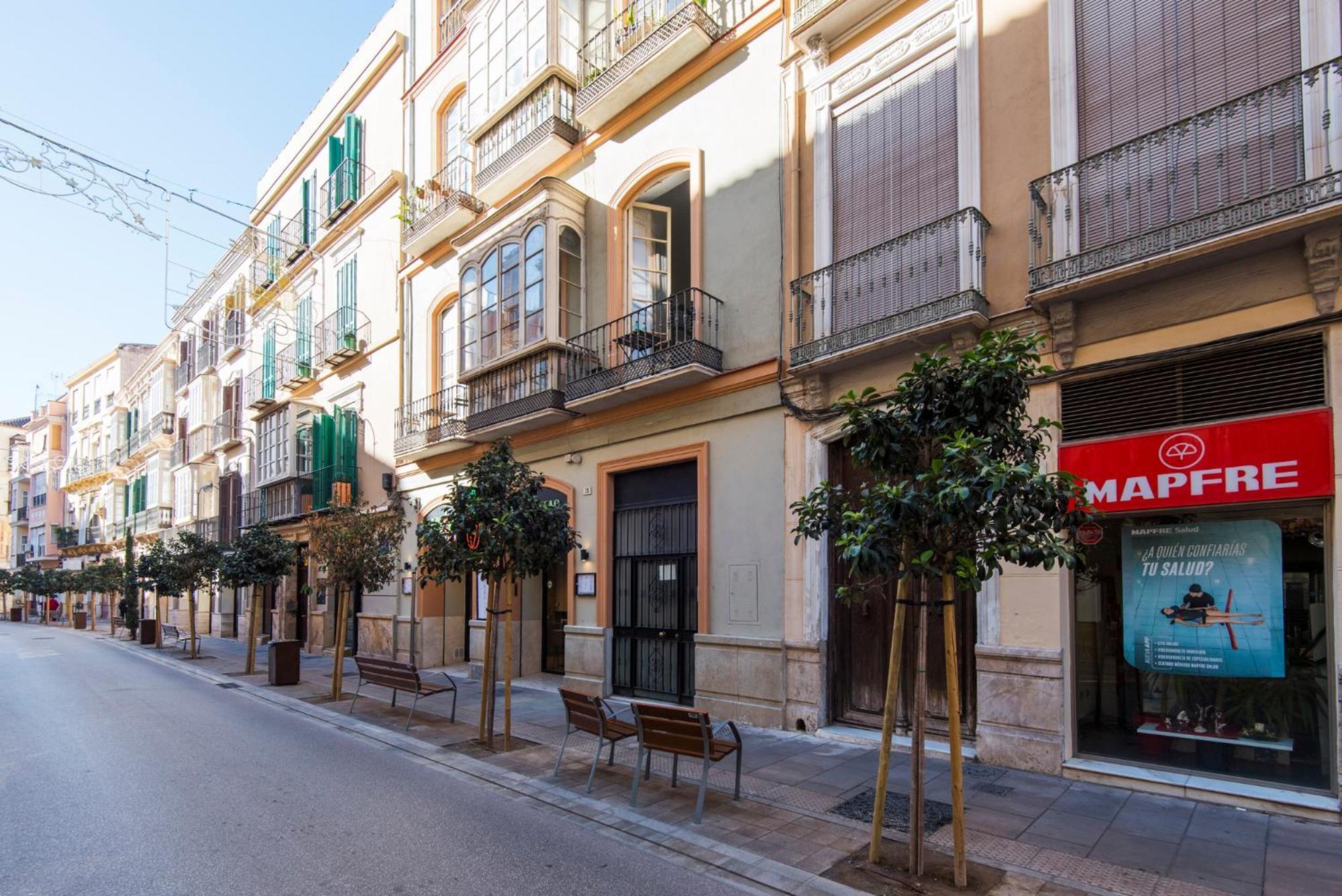 Apartment Malaga Tour Museums Constitucion Square Экстерьер фото