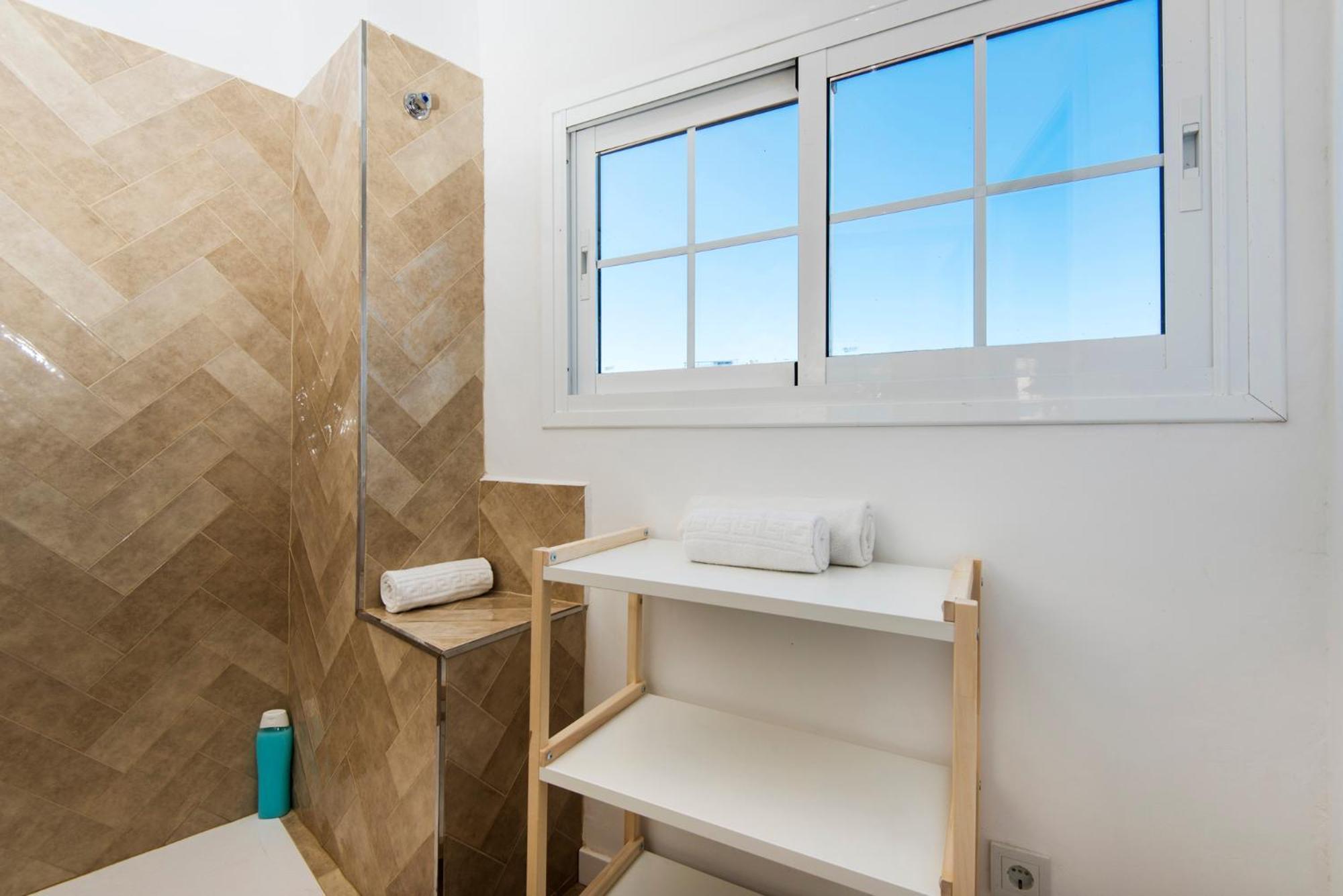 Apartment Malaga Tour Museums Constitucion Square Экстерьер фото